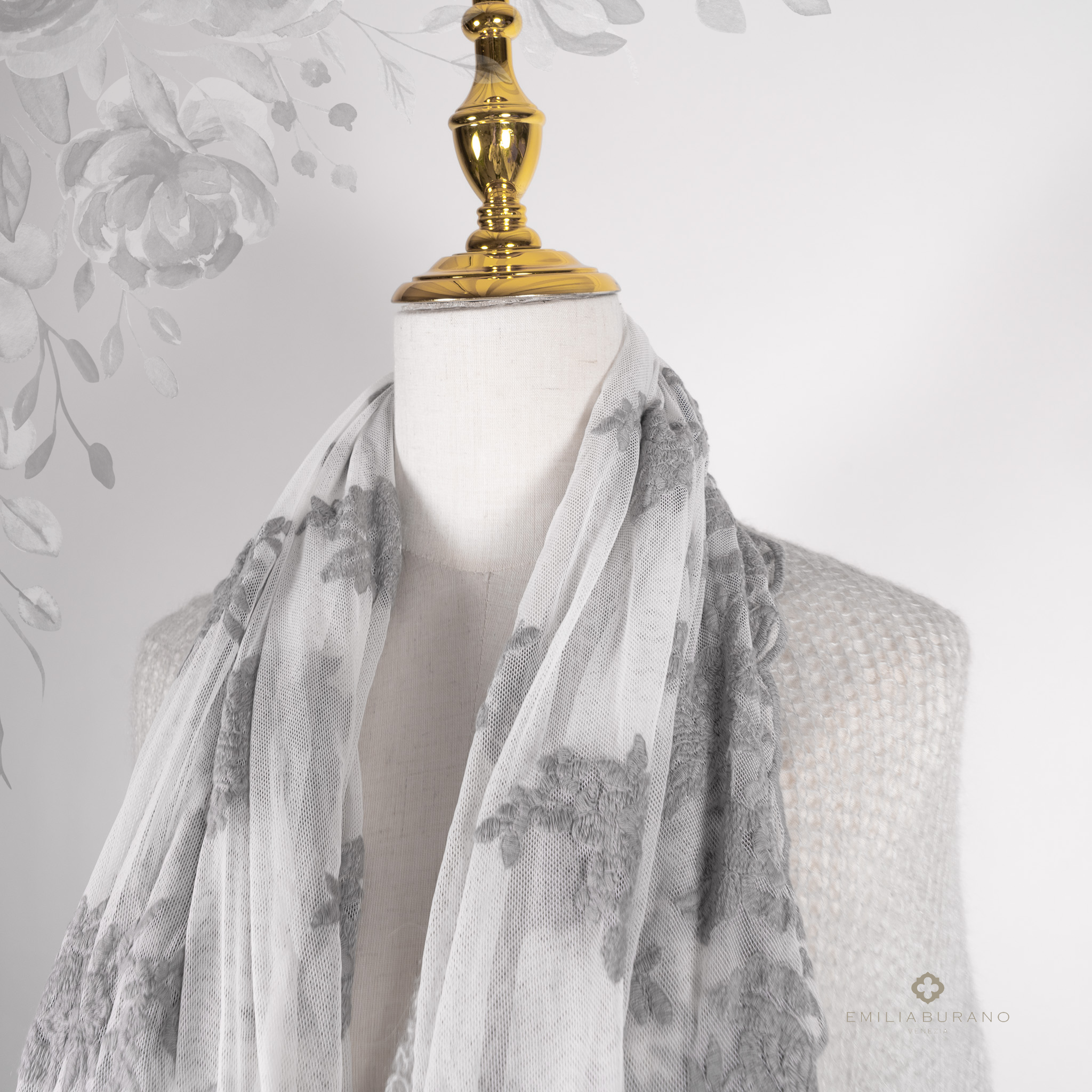 "PIUMA" Lace and wool