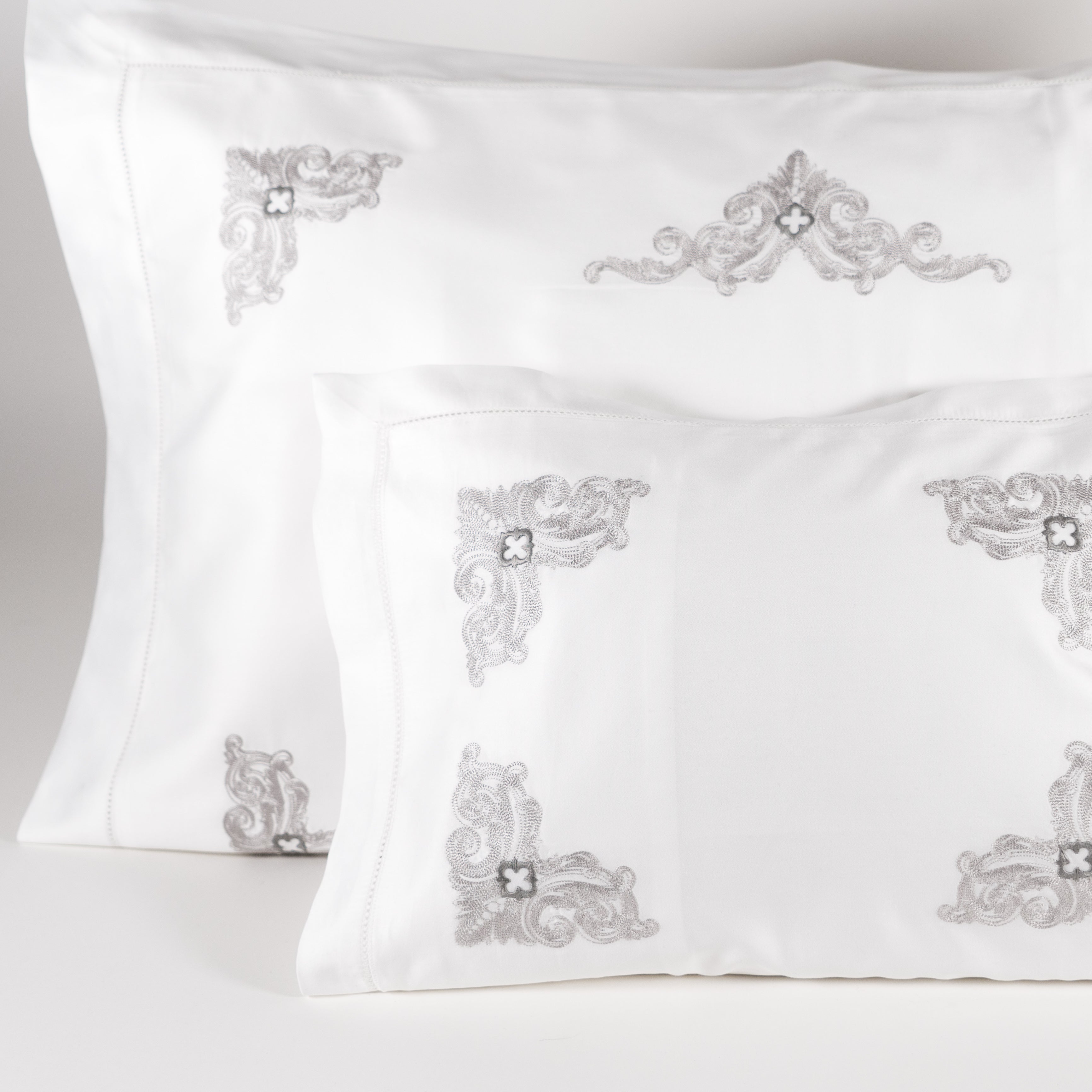 "ANGOLO FLOREALE" Collection
