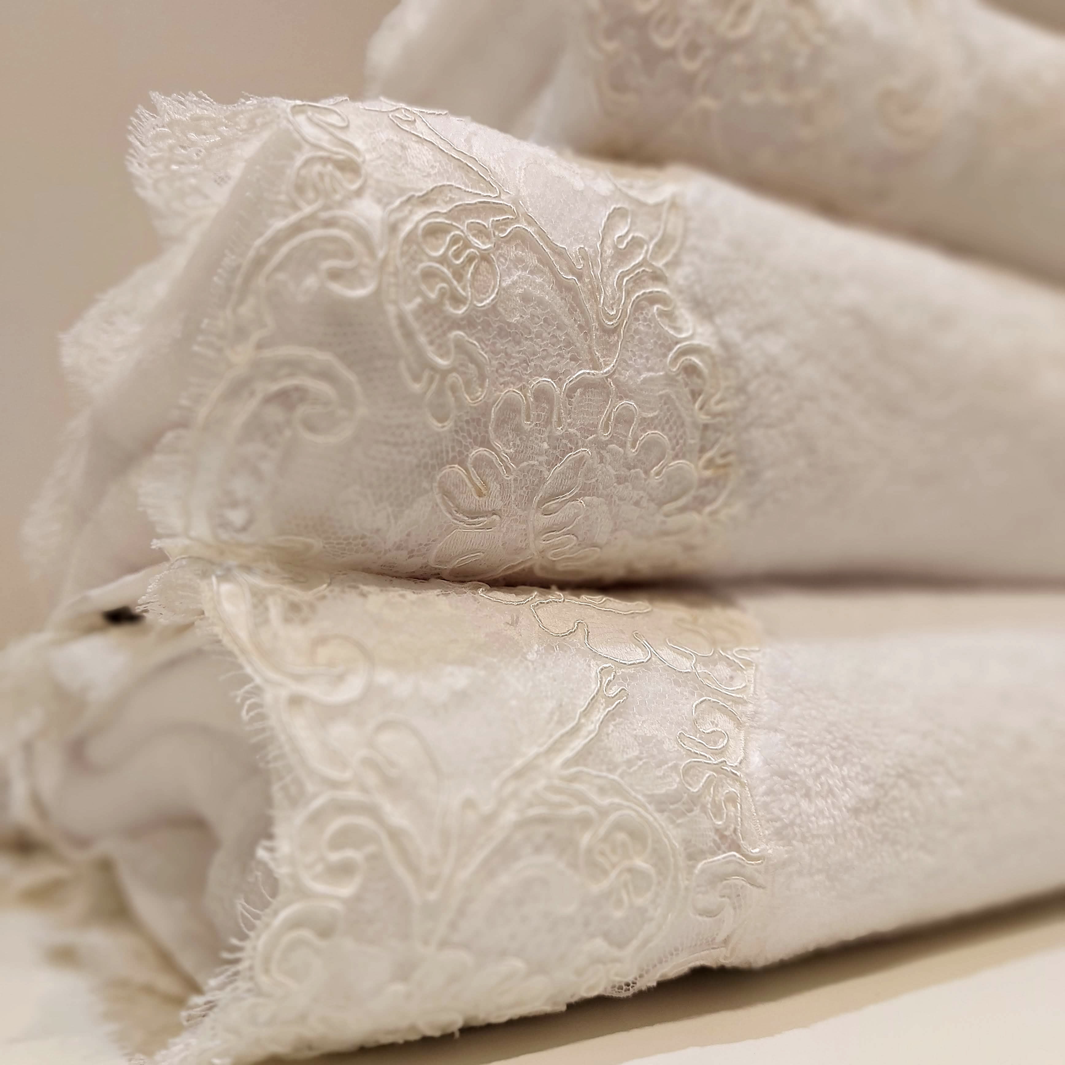 "DIVINA" TOWEL COLLECTION