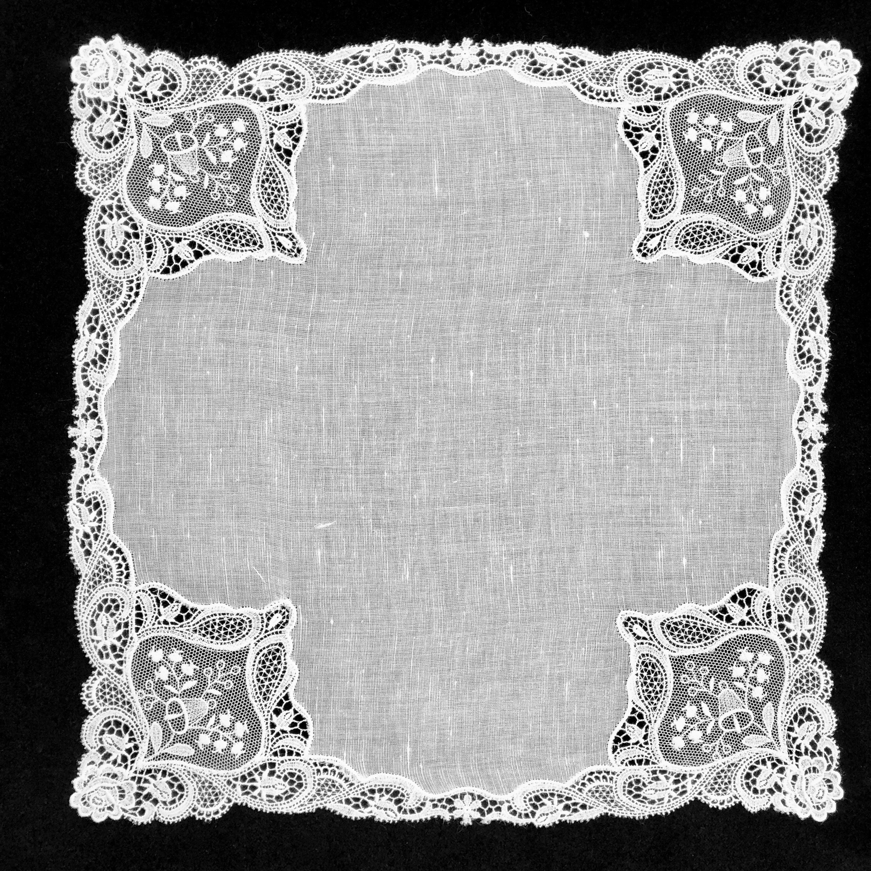 "Aluica" women's Handkerchief