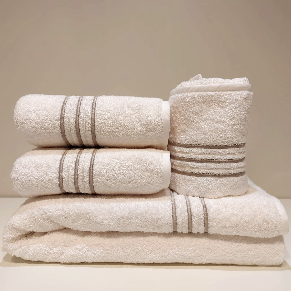 "BAGUETTE N. 5" TOWEL COLLECTION