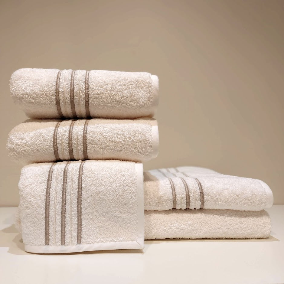 "BAGUETTE N. 5" TOWEL COLLECTION