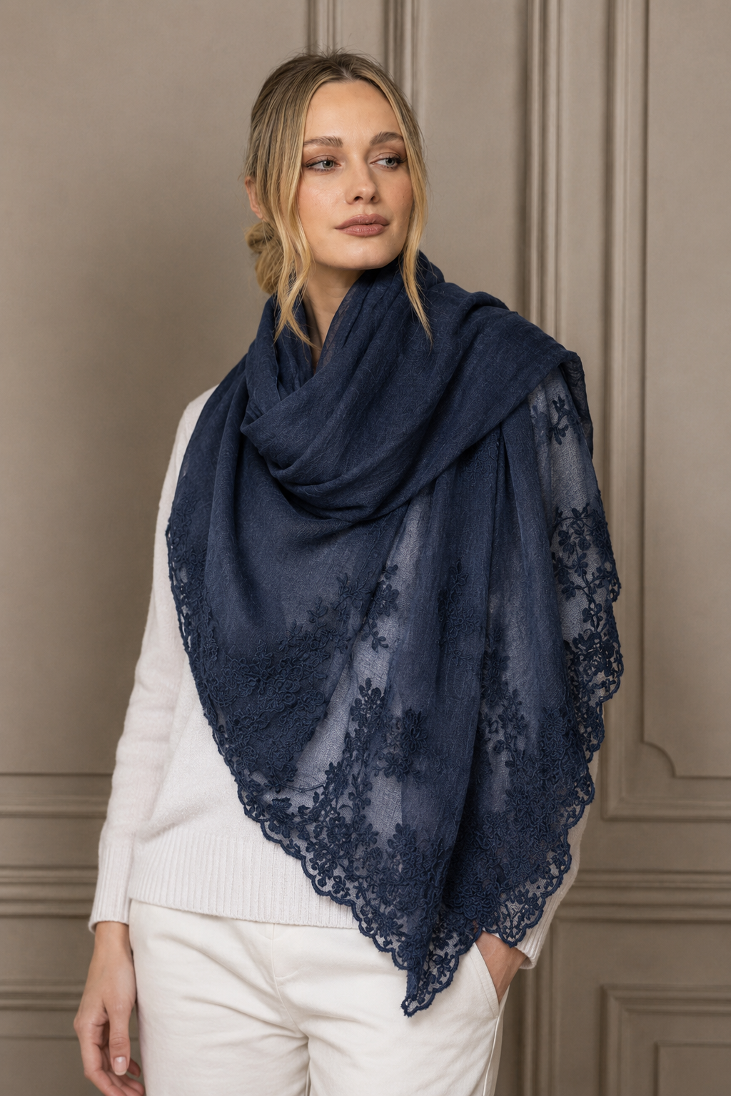 "CHIARA" lace and linen scarf