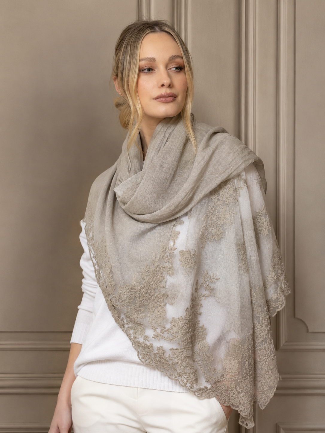 "CHIARA" lace and linen scarf