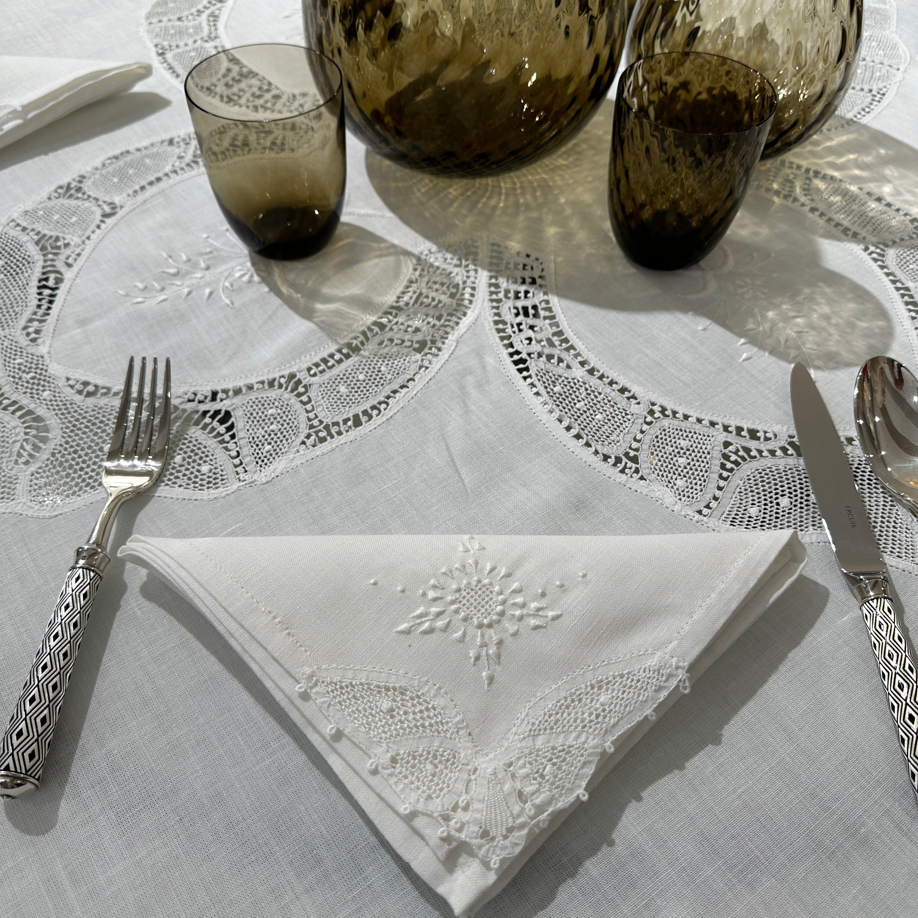 "MARINELLA" Lace tablecloth linen 100%