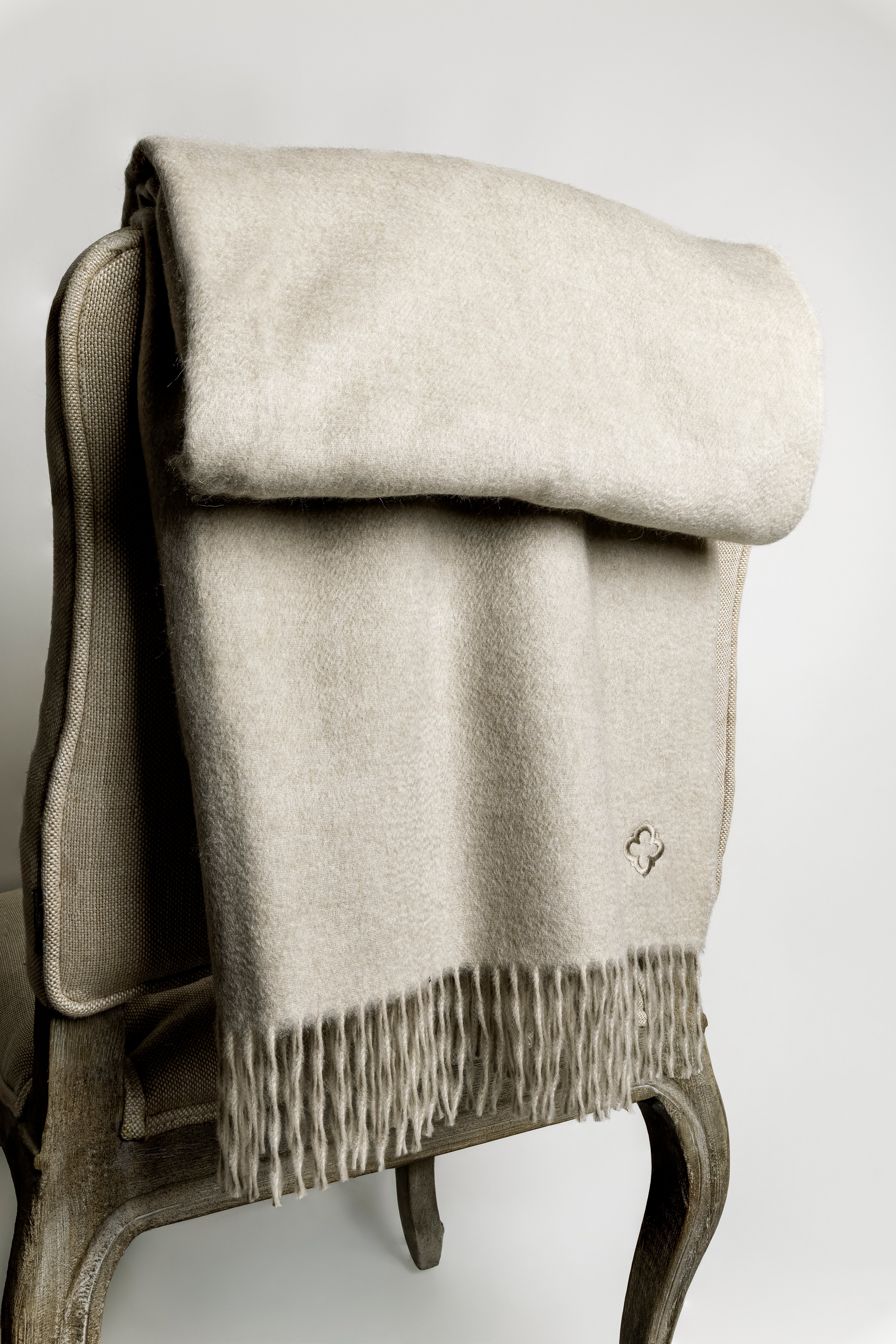 "SAN CASSIANO"  Throw-Plaid  superior Cashmere