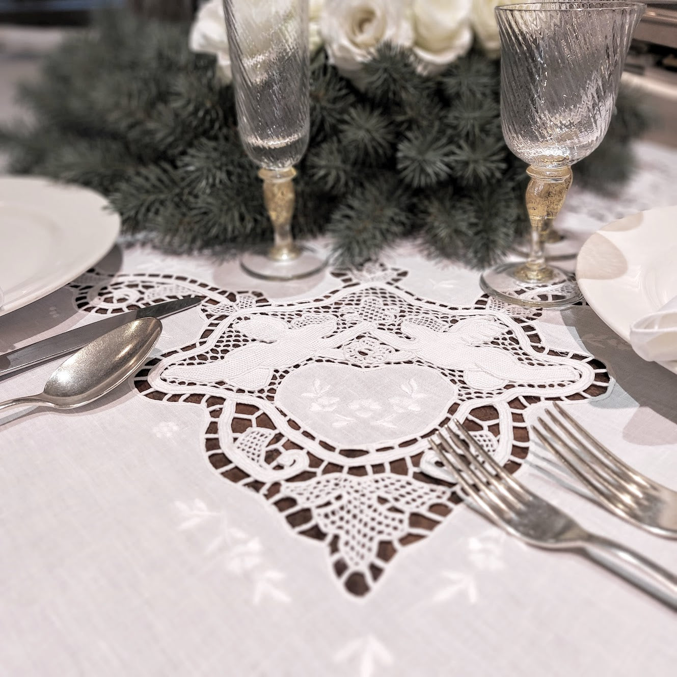 white-angels-collection-handmade-linen-embroidery-burano