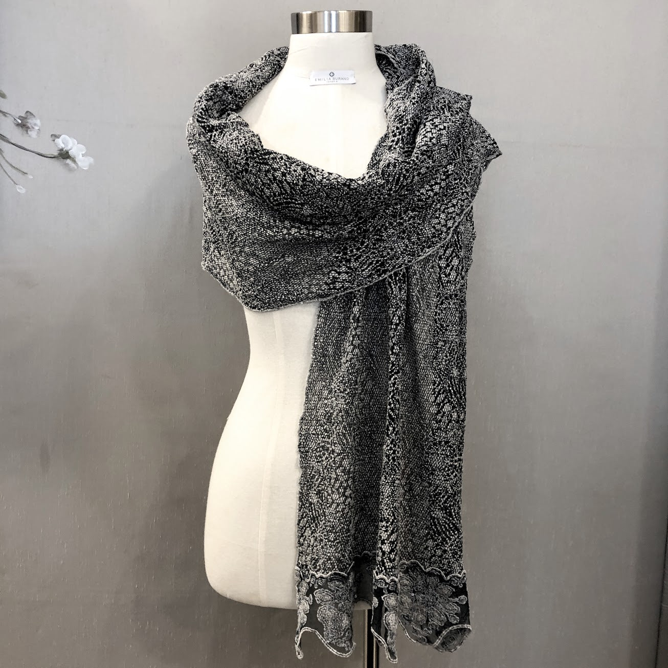 "GISELLE" GREY/BLUE full lace scarf